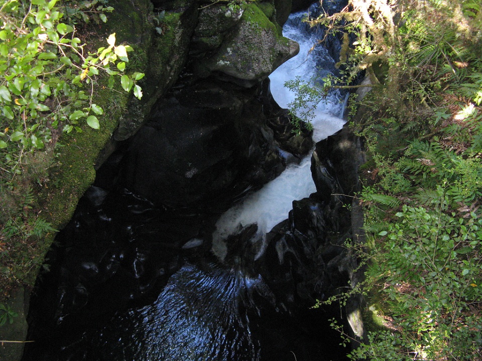 Running Water in the Chasm